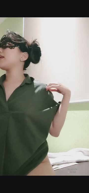 Amel prank tukang pijit