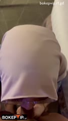 hijab cantik kacamata suka nyepong kontol.mp4