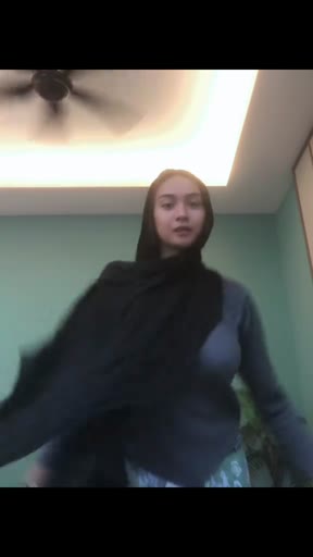 Ailen TikTok - Join Tele @lupabelum (27).mp4