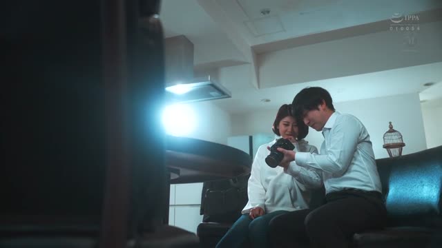 Model Telanjang NTR Video Mengejutkan Istri Selingkuh dengan Bosnya dan Tenggelam dalam Rasa Malu Yuri Oshikawa JUQ-886