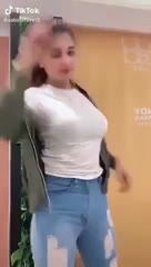 Viral seleb tiktok manis 0mek