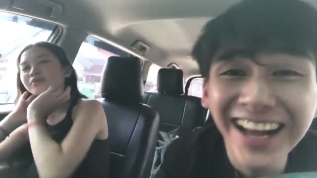Main di mobil.mp4