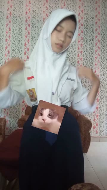 tele @nikmatblue 1000 tobrut main di hotel bareng tiktokers (25).mp4