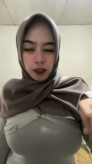 video_2026-10-10_01-59-27.mp4