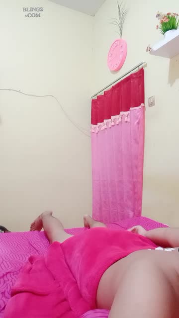 Kak Saras Ngewe Live sama Tetangganya