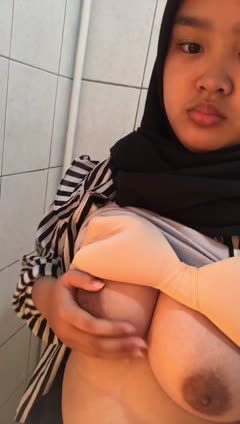 jilbab cantik viral di sebar mantan - Tele@hematkawan10 (1).mp4