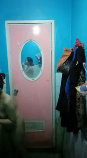 5_6113851616182404279.MP4