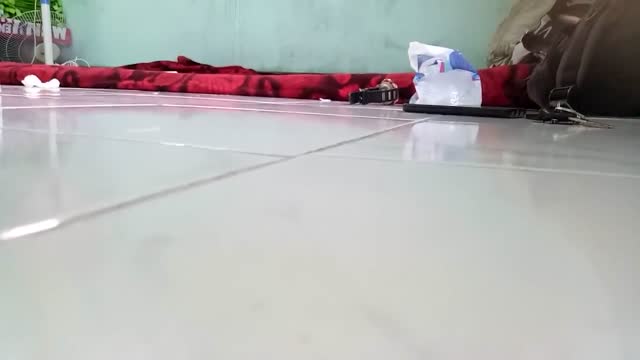 Ayah biadab rekam diam diam demi bayar hutang.mp4