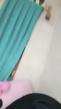 Hijab putih mulus bersih live utingnya pink