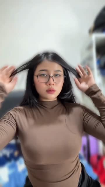 Bunda_Keisha_-_Short_Nakal_11.mp4