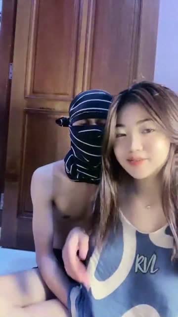 Syelin chindo dipake cowo buluk.mp4
