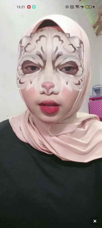 Jilbob masih kenceng pamer memek sempit tembem