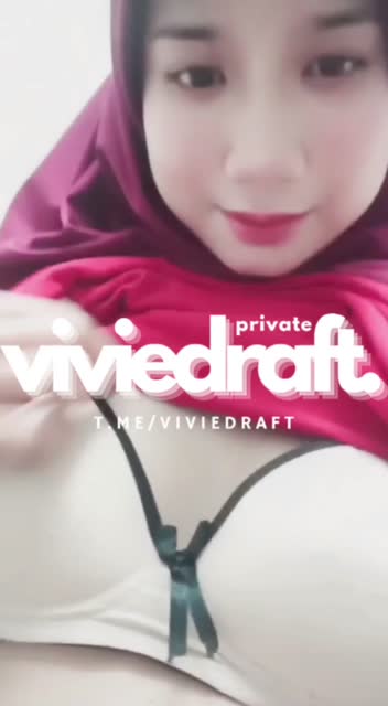 vivi hijab omek Tele@hematkawan10 (4).mp4