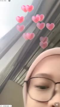 Dania Bentaran Doang Remas Toket Eksib Toilet Umum.mp4