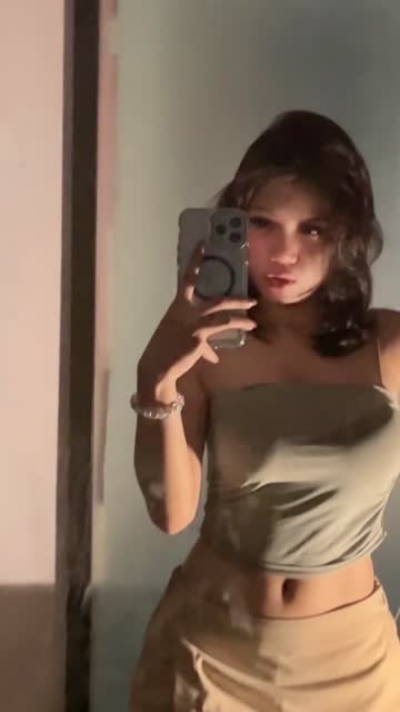 Delalia TikTok - Join Tele @lupabelum (45).mp4