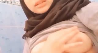 1784-Bokep-Indo-Bocil-Cantik-SMP-Hijab-Pap-TT