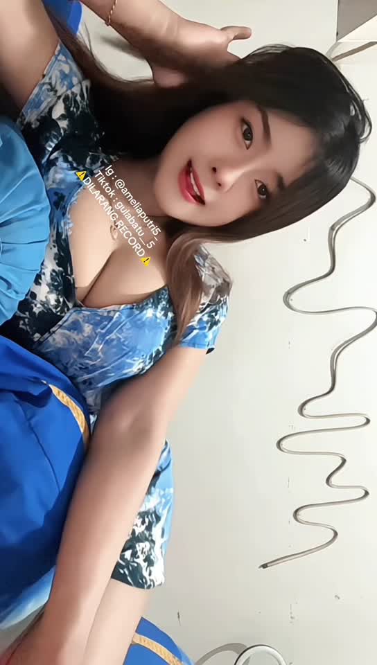 Amelia Putri TikTok Exclusive - Join Tele @lupabelum (15).mp4