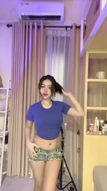 video_2026-10-10_21-11-45.mp4