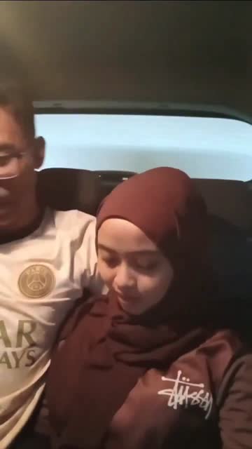 Coklat dimobil part 1.mp4