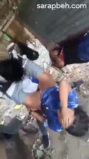 Nekat ngentot di luar di gubuk