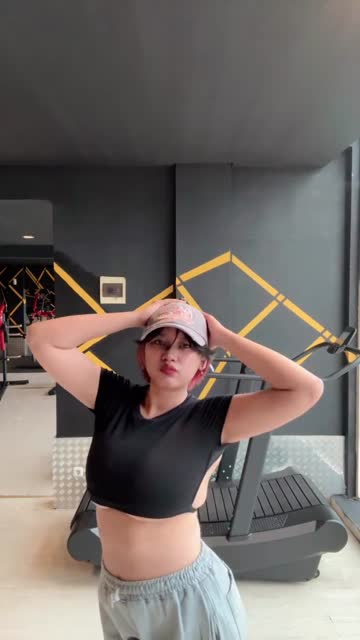 Mba.Yor IG Exclusive - Join Tele @lupabelum (12).mp4