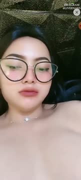 VCSMainin Uting KakakD mp4