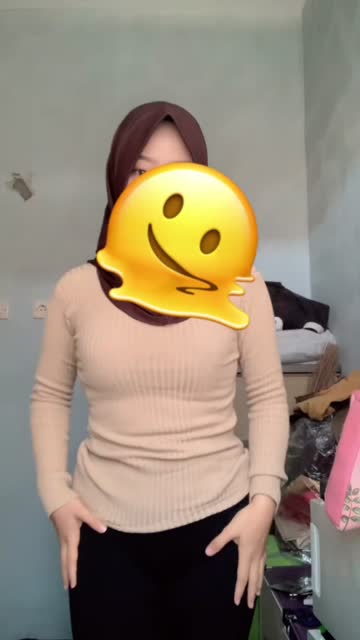 video_2026-10-07_22-30-29.mp4