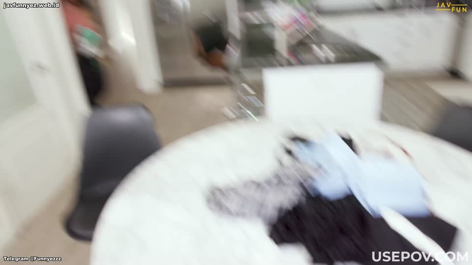 UsePov - Everything Must Go! - Sarah Arabic.mp4