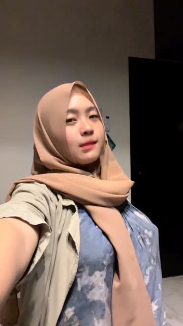 video_2026-10-06_22-28-16.mp4