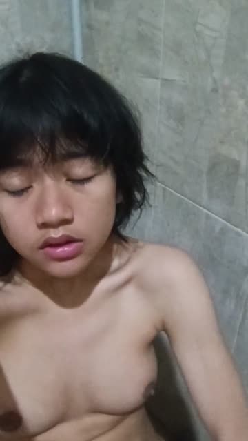 Talent Alinnn - Join Tele @lupabelum (1).mp4