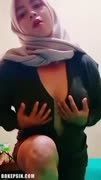 Bokep Tante Hijab Sange Colmek Pake Timun - SANGETUBE - vidxlr.top