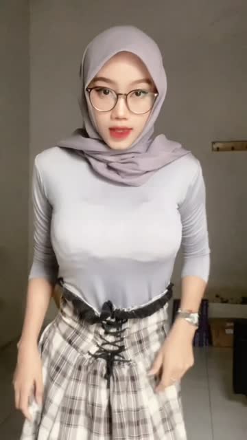TG @homepascol  (64).mp4