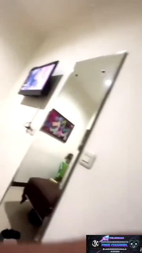 Telegram @ - Open bo sama cewe cantik - Bokep Indo Viral.mp4