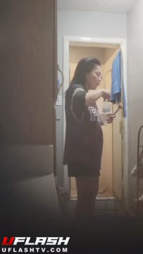 Ngintip ibu.mp4