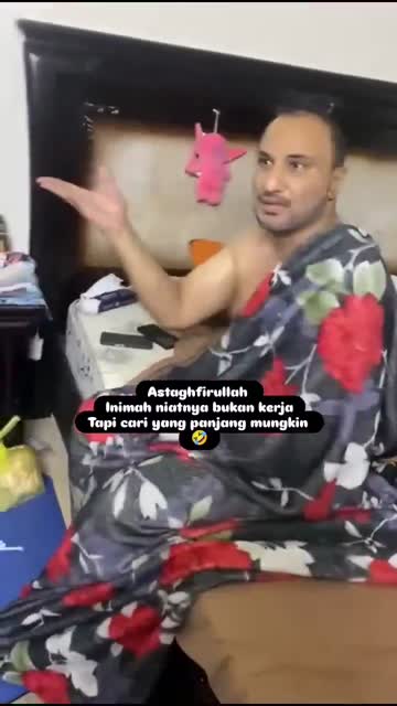 TKW STW Super Montok Kegrebek Layani Suami Orang.mp4