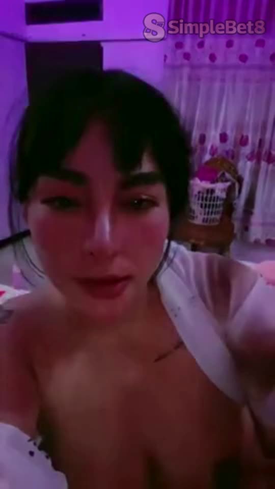 tante ngajakin brondong main di kosan.mp4