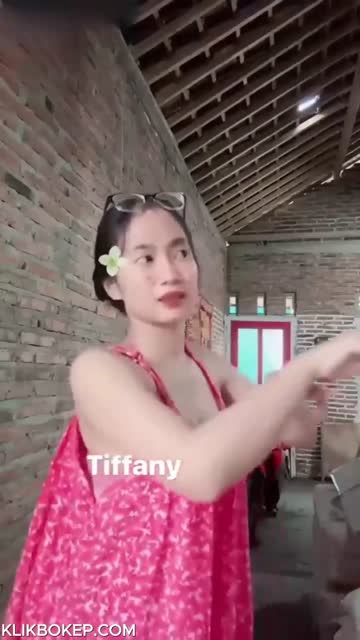 Bokep Indo Tiffany Tiktoker Colmek Meki Beceknya - Kedai Bokep-Video Playe.mp4