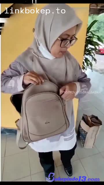 Yang_Lagi_Viral_Main_Sama_Guru_Les_-_Bokep_Indo_Hijab_Ukhty_-_BOKEPINDO13.COM.mp4
