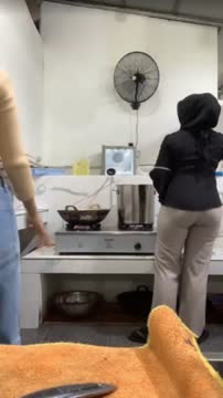 ×͜VID× 20240319 906382 - Nemenin Si Apem Tembem Gurih Masak Di Dapur 1