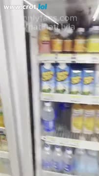 1. Pegawai Ind0mar3t Ngent0t Dengan Pembeli Di Toilet.mp4