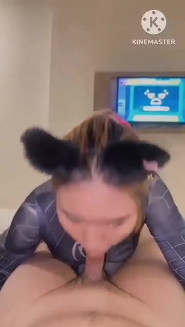 Cosplay Spiderman Hitam (1).mp4