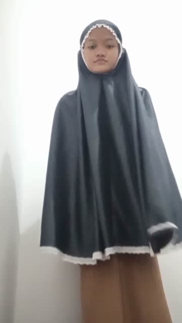 abg masih pake mukena