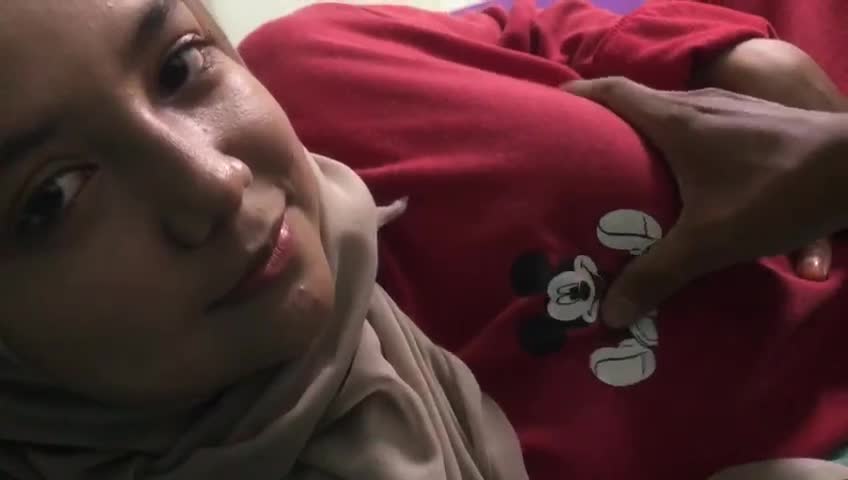 Ukhti imut seneng parah main di kos ayank