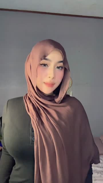 Cucumilo Exclusive - Join Tele @lupabelum (32).mp4