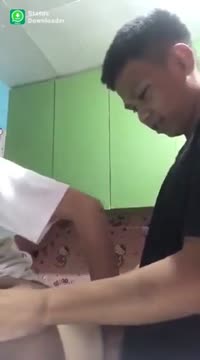 kakak_adik_main_di_dapur_waktu_mama_pergi_ke_pasar.mp4.mp4