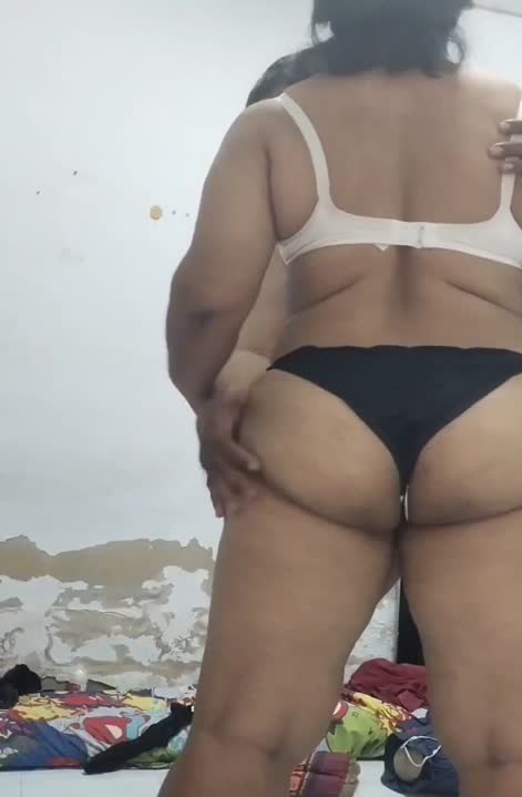 Nurutin tante BBW yang lagi sange.mp4