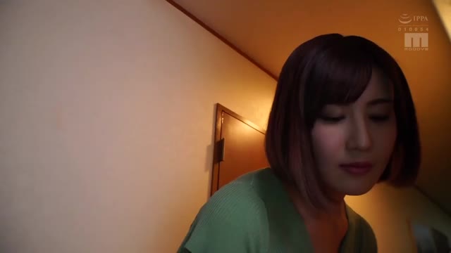MIAA-483 - Digenjot Pacar Anakku - Riho Fujimori