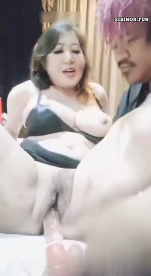 Tante Umi Abiel Kena Entot Pacar Brondong Mendesah Nikmat.mp4
