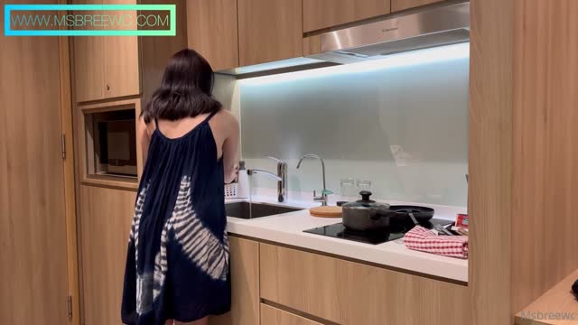 Msbreewc Ayang Ketahuan Coli Sambil Nonton Bokep