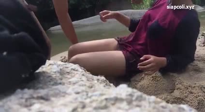 Ngewe Pinggir Sungai Sekalian Healing - siapcoli x - DoodStream.mp4